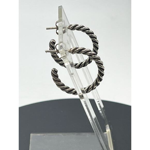 Sterling silver 925 Ribbed Textured Hoop Earrings 2.6mm, 7.6 Grams, 1” - Picture 3 of 14